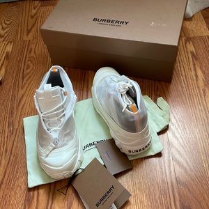 Burberry Sneakers Women